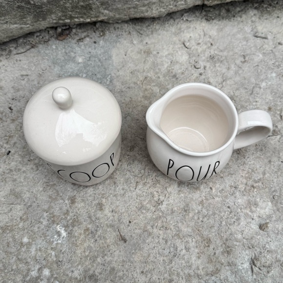 Rae Dunn SCOOP & POUR Set - Picture 6 of 7